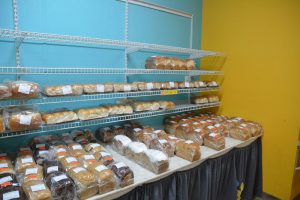 Amish Bakery | Donut Shop | Fresh Bread | A&R Bakery Middletown DE